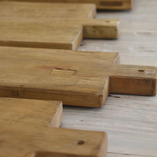 משטח הגשה בינוני מעץ ממוחזר